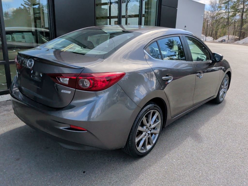 Used 2018 MAZDA MAZDA3 Touring image 7