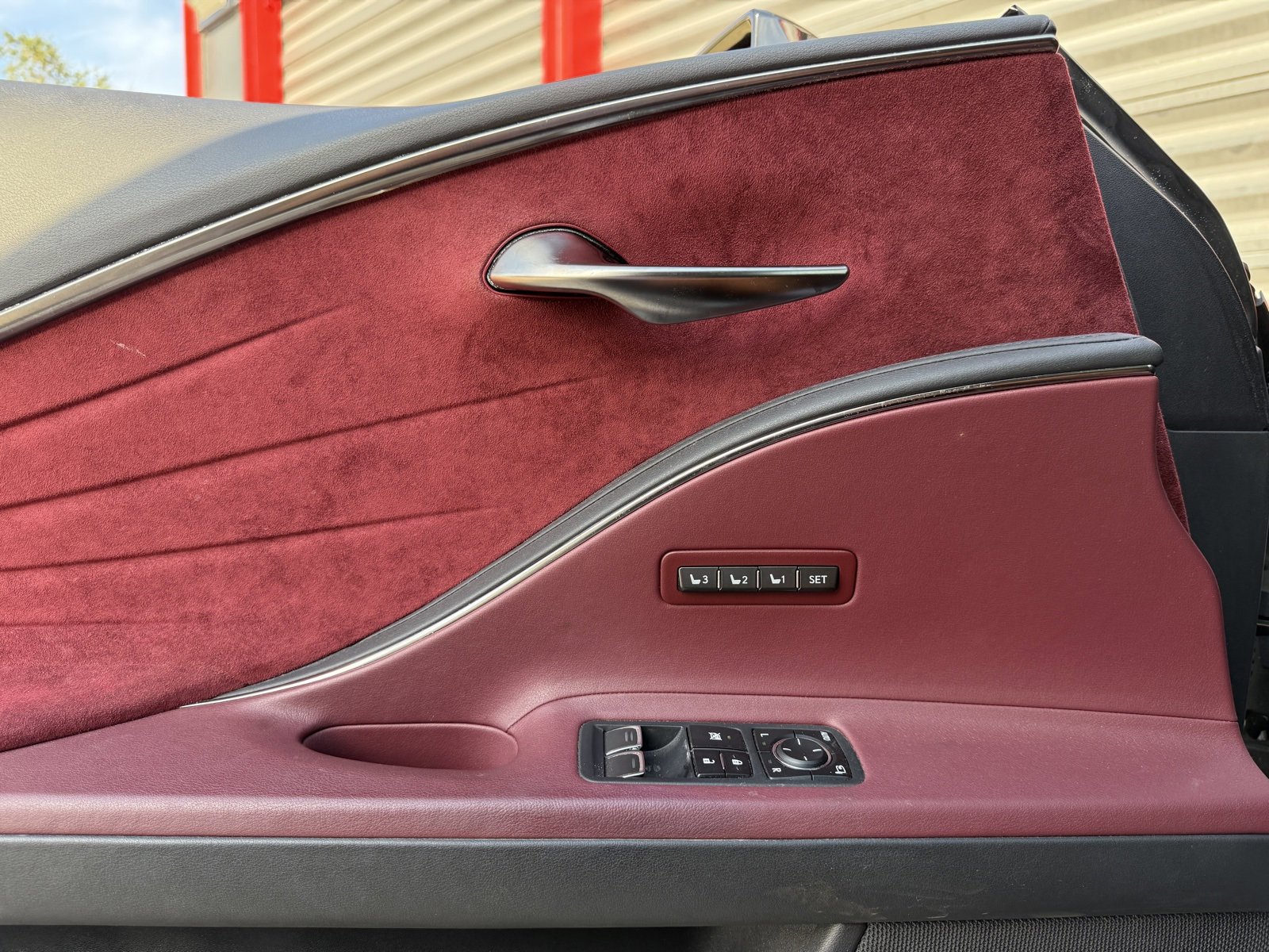 Used 2018 Lexus LC 500 Coupe image 25