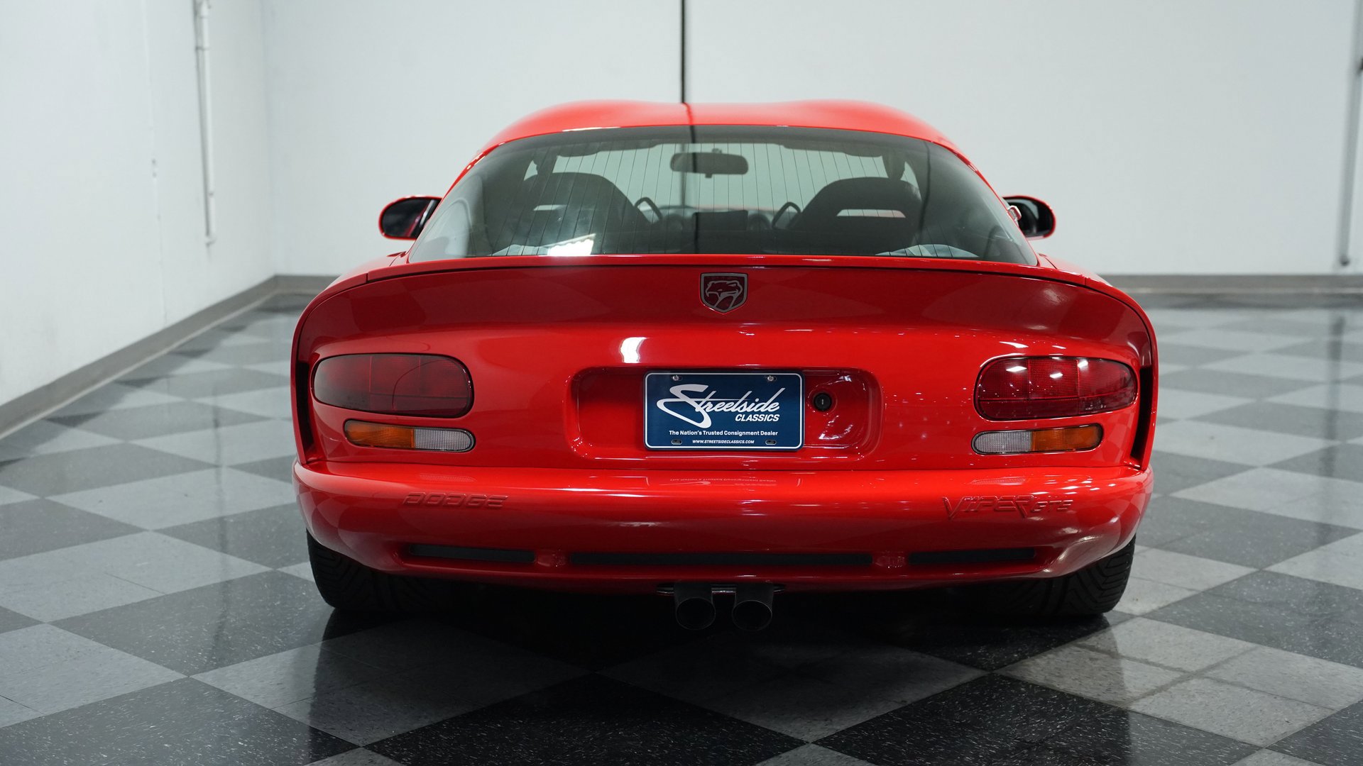 Used 2001 Dodge Viper GTS image 9