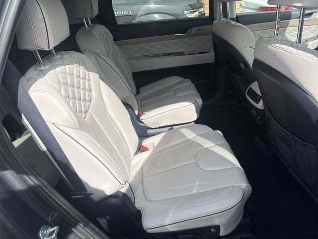 Used 2022 Hyundai Palisade Calligraphy FWD image 5