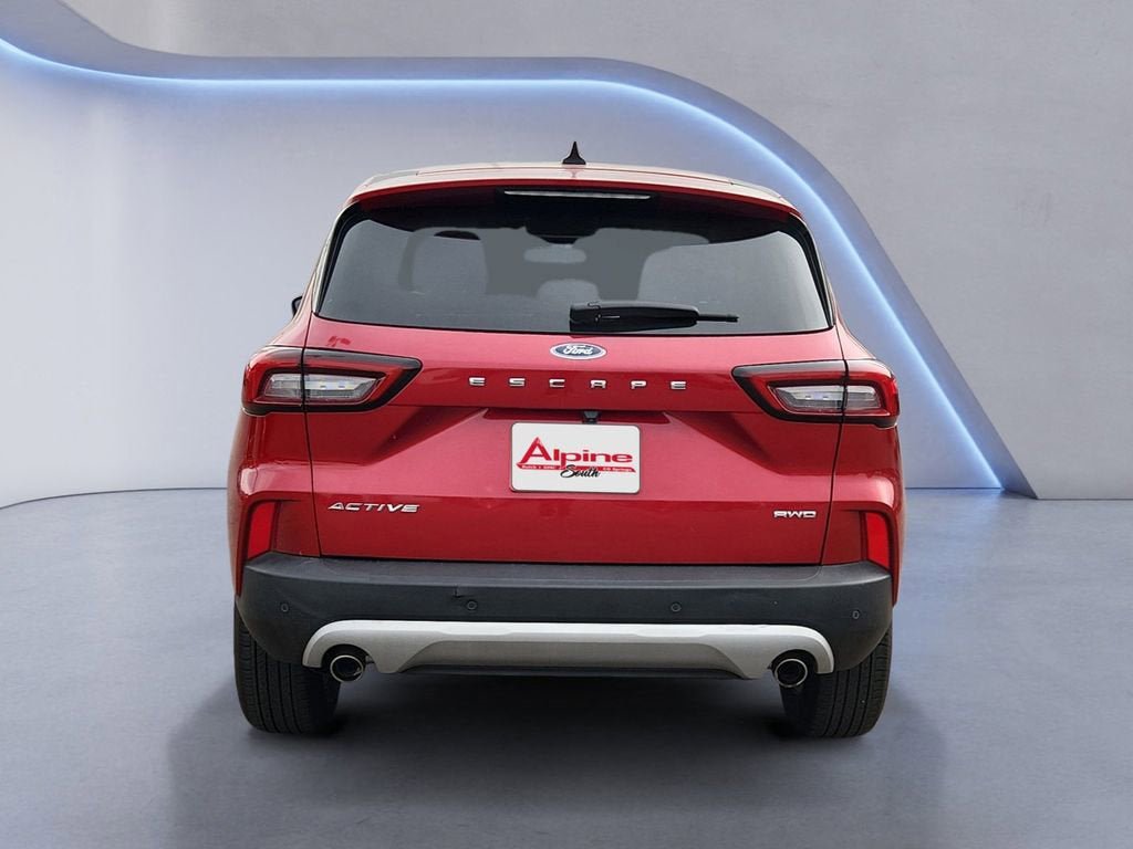 Used 2023 Ford Escape Active w/ Tech Pack #2 AWD/4WD image 4