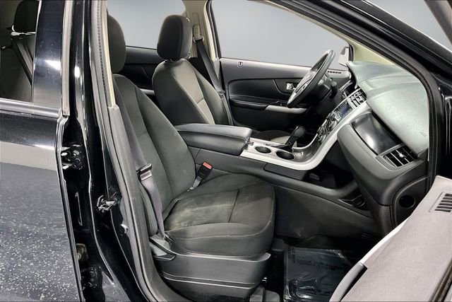 Used 2013 Ford Edge SE AWD/4WD image 23