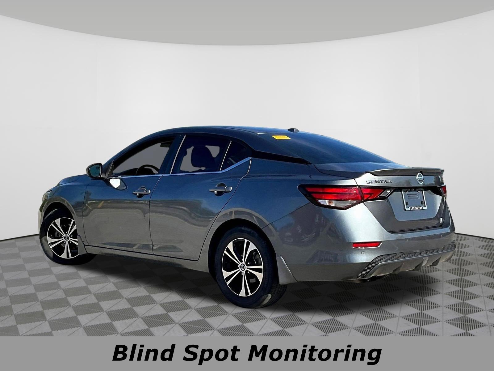 Certified 2022 Nissan Sentra SV w/ Electronics Package FWD image 4