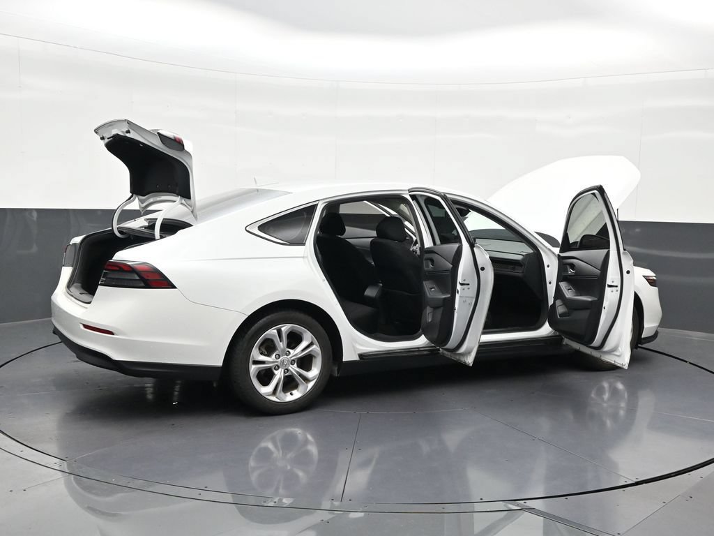 Used 2024 Honda Accord LX image 30