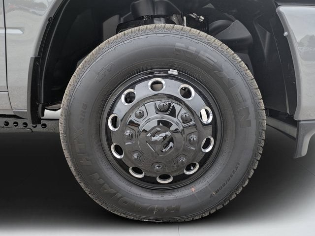 New 2026 RAM 3500 Big Horn AWD/4WD image 10