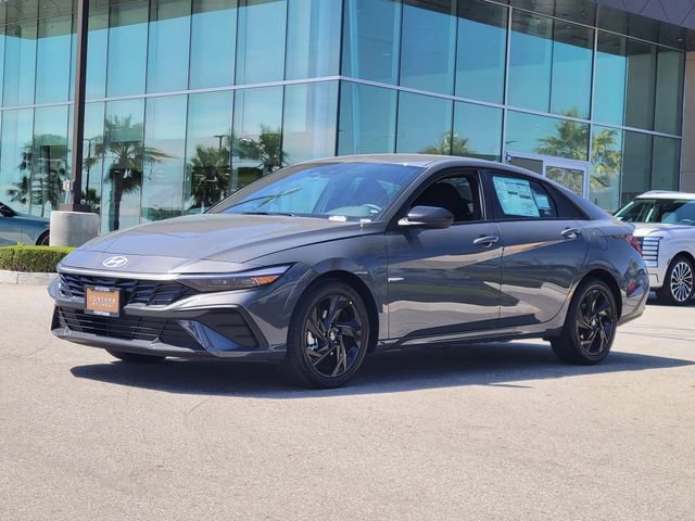 New 2026 Hyundai Elantra Sport FWD image 2