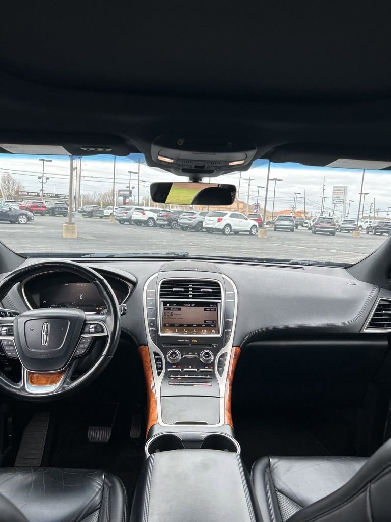 Used 2019 Lincoln Nautilus Select image 53