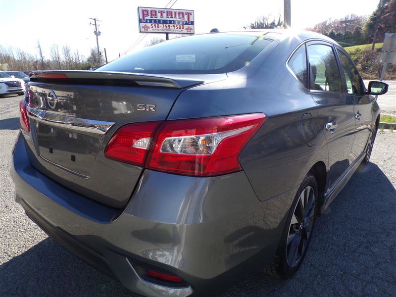 Used 2019 Nissan Sentra SR image 10