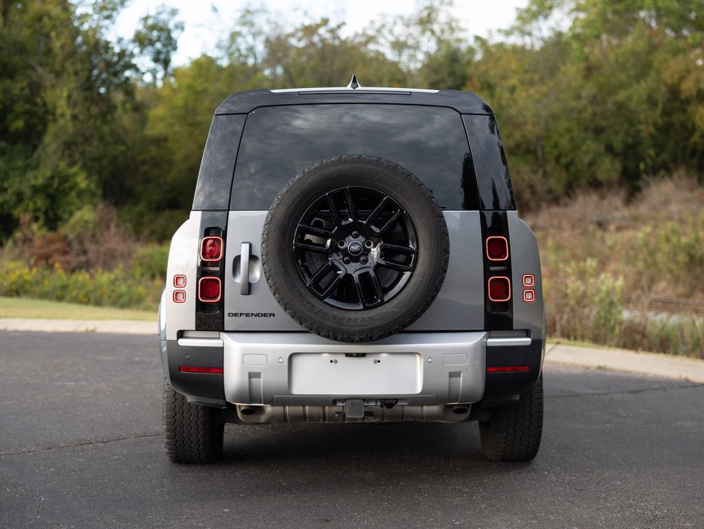 Used 2024 Land Rover Defender 130 S AWD/4WD image 5