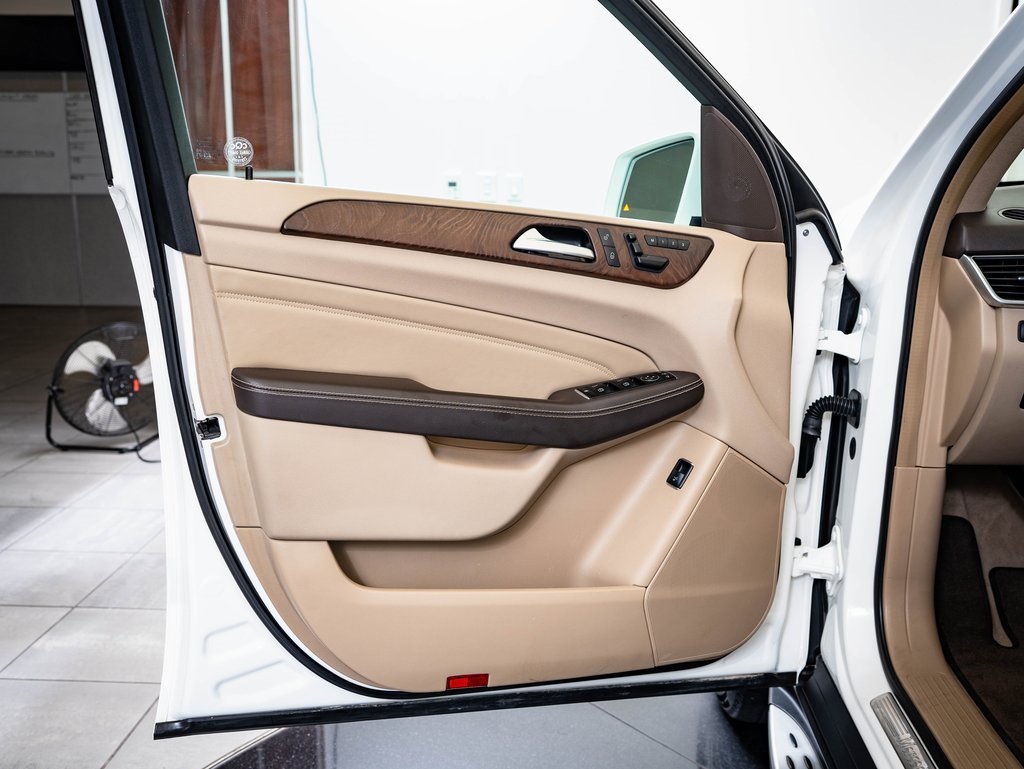 Used 2015 Mercedes-Benz ML 350 2WD image 23