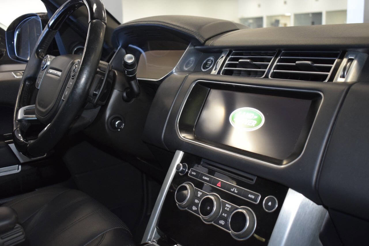 Used 2017 Land Rover Range Rover Supercharged image 25