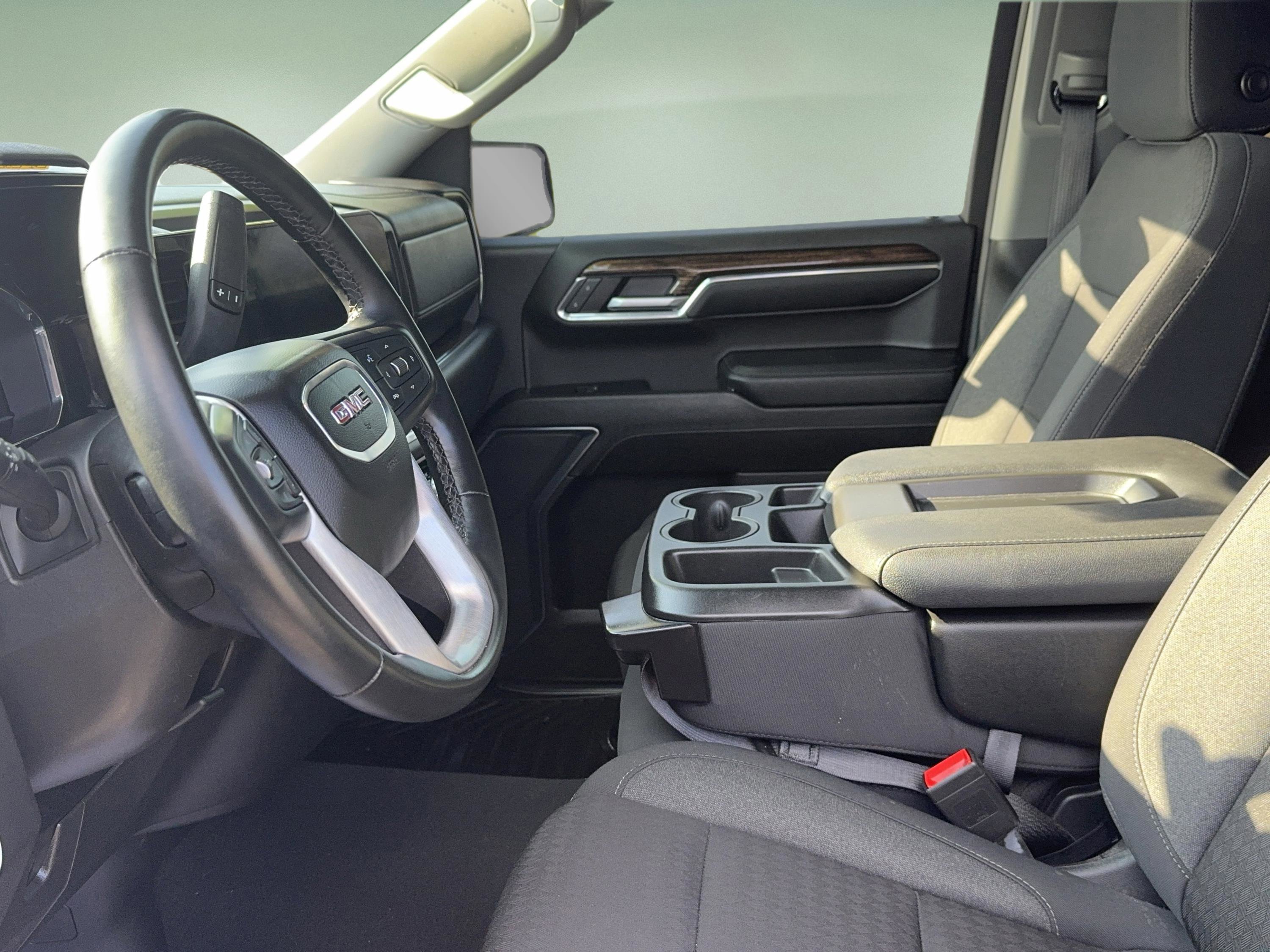 Used 2024 GMC Sierra 1500 Elevation AWD/4WD image 22