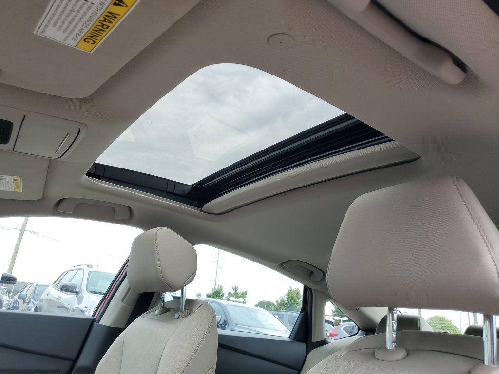 Certified 2023 Honda Accord EX image 10