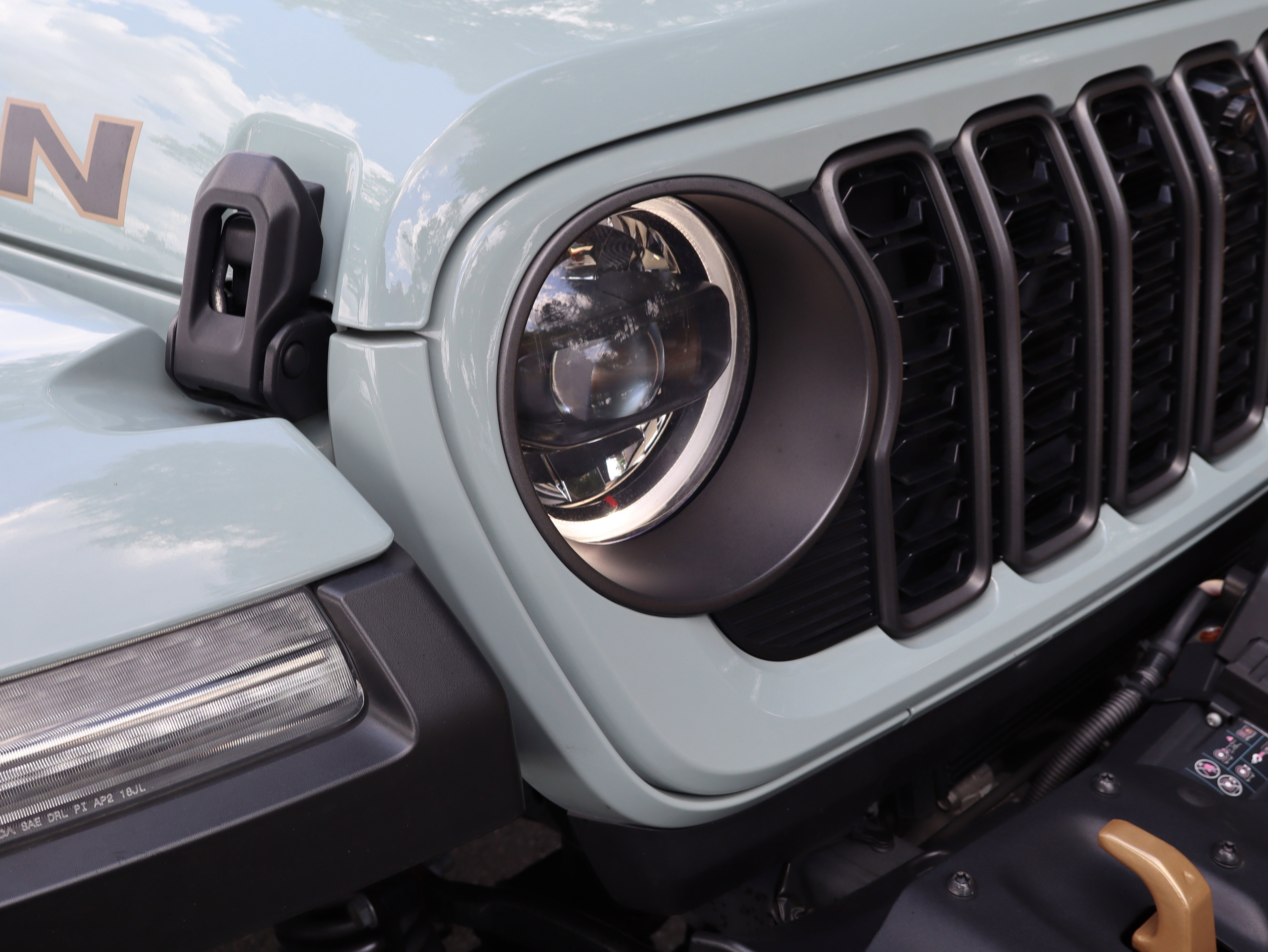 Used 2024 Jeep Wrangler Unlimited Rubicon 392 AWD/4WD image 13