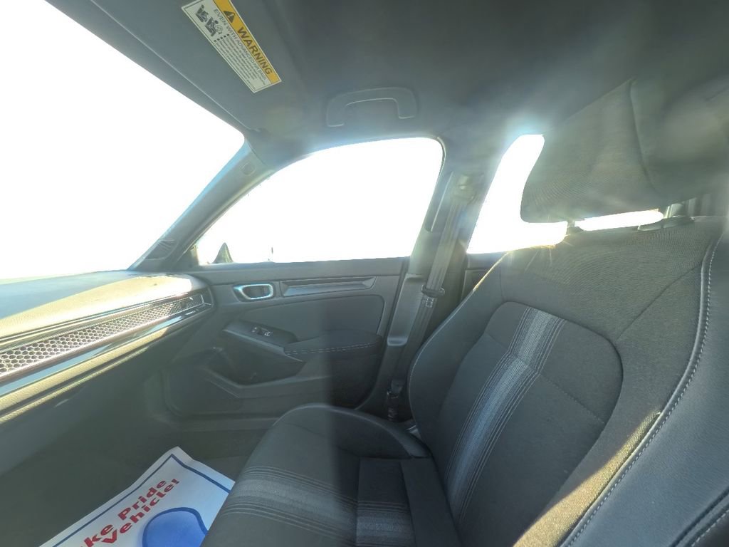 Used 2023 Honda Civic Sport image 23