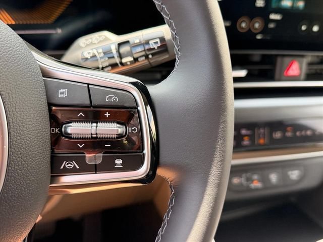 New 2026 Kia Carnival FWD image 20
