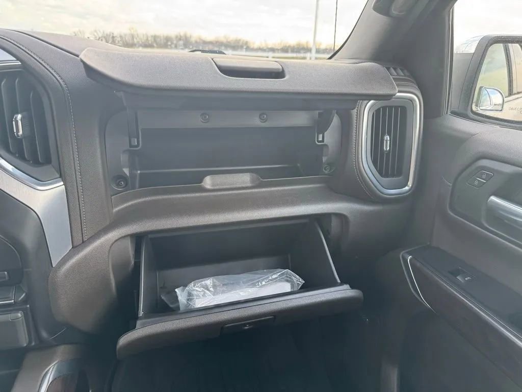 Used 2021 GMC Sierra 1500 SLT w/ SLT Premium Plus Package image 28