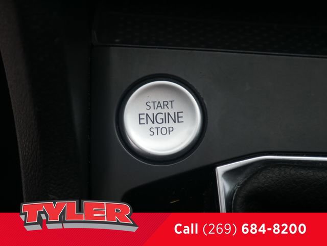 Used 2022 Volkswagen Taos SE image 32