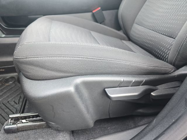 Used 2025 Chevrolet Equinox LT image 31