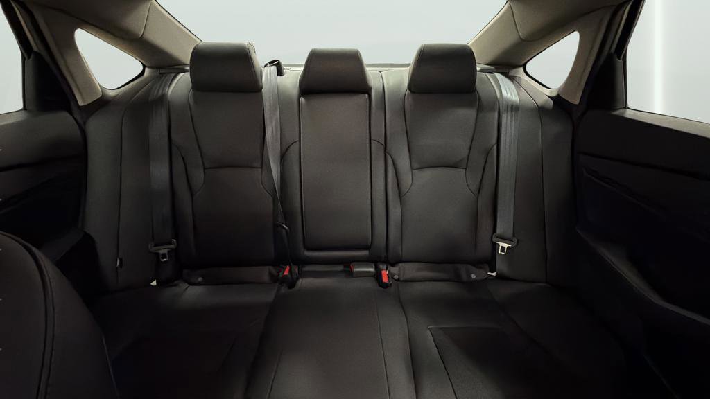 Used 2024 Honda Accord Touring image 31