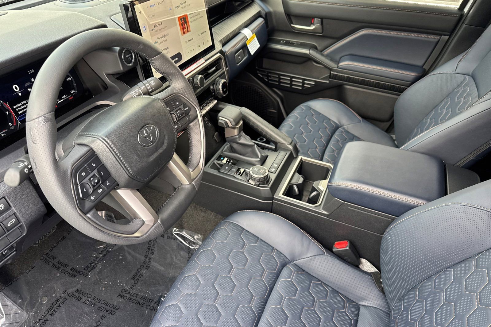 New 2026 Toyota 4Runner Platinum image 9