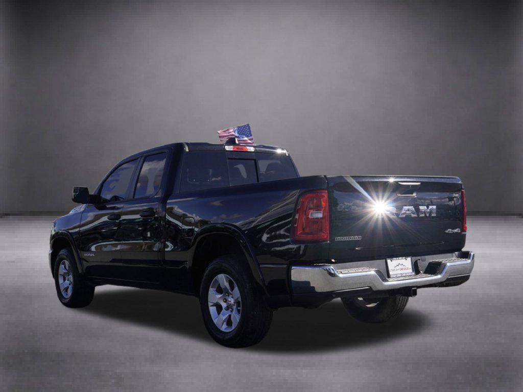 Used 2025 RAM 1500 Big Horn AWD/4WD image 7