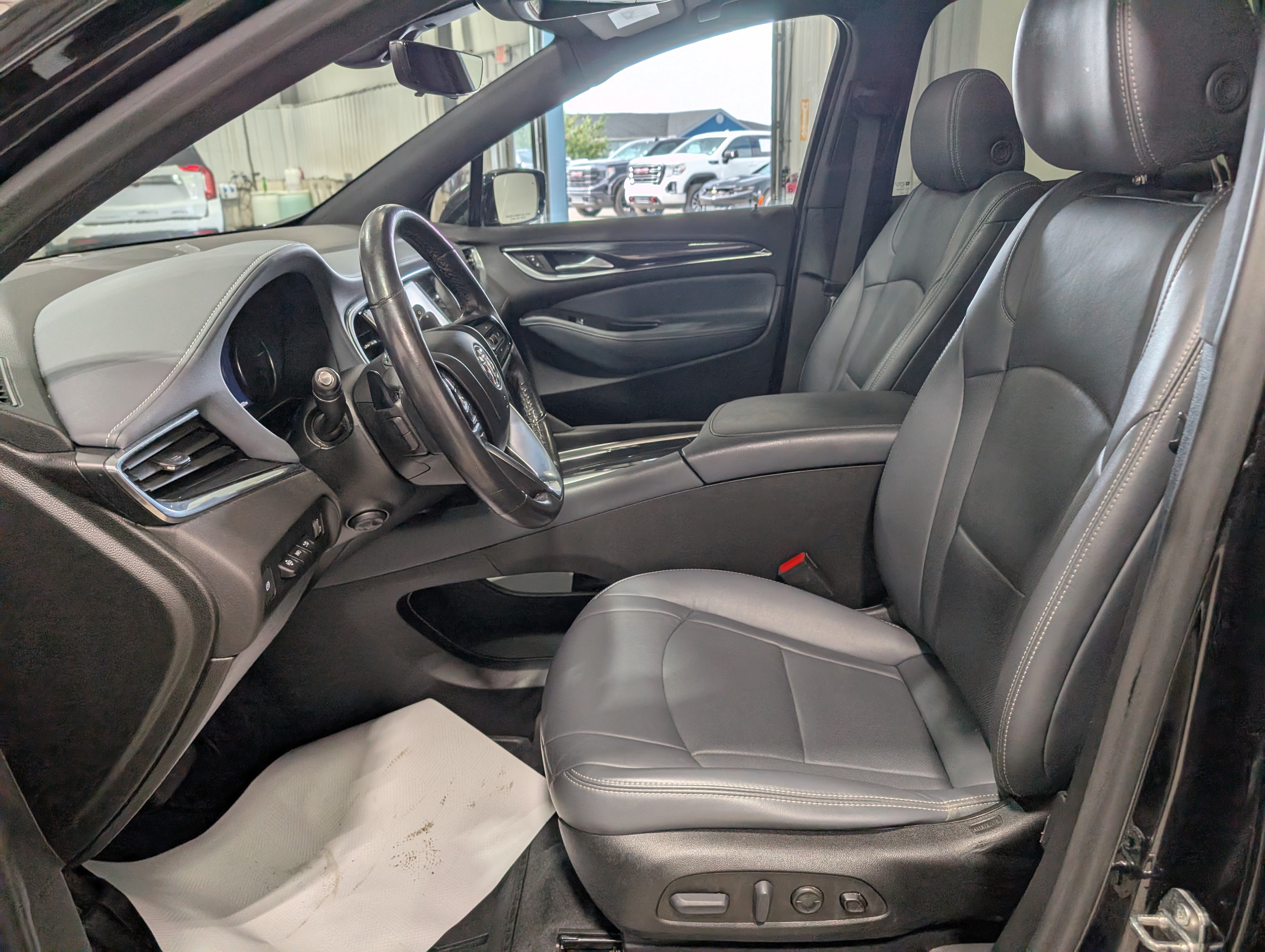 Used 2022 Buick Enclave Premium w/ Experience Buick Package AWD/4WD image 14