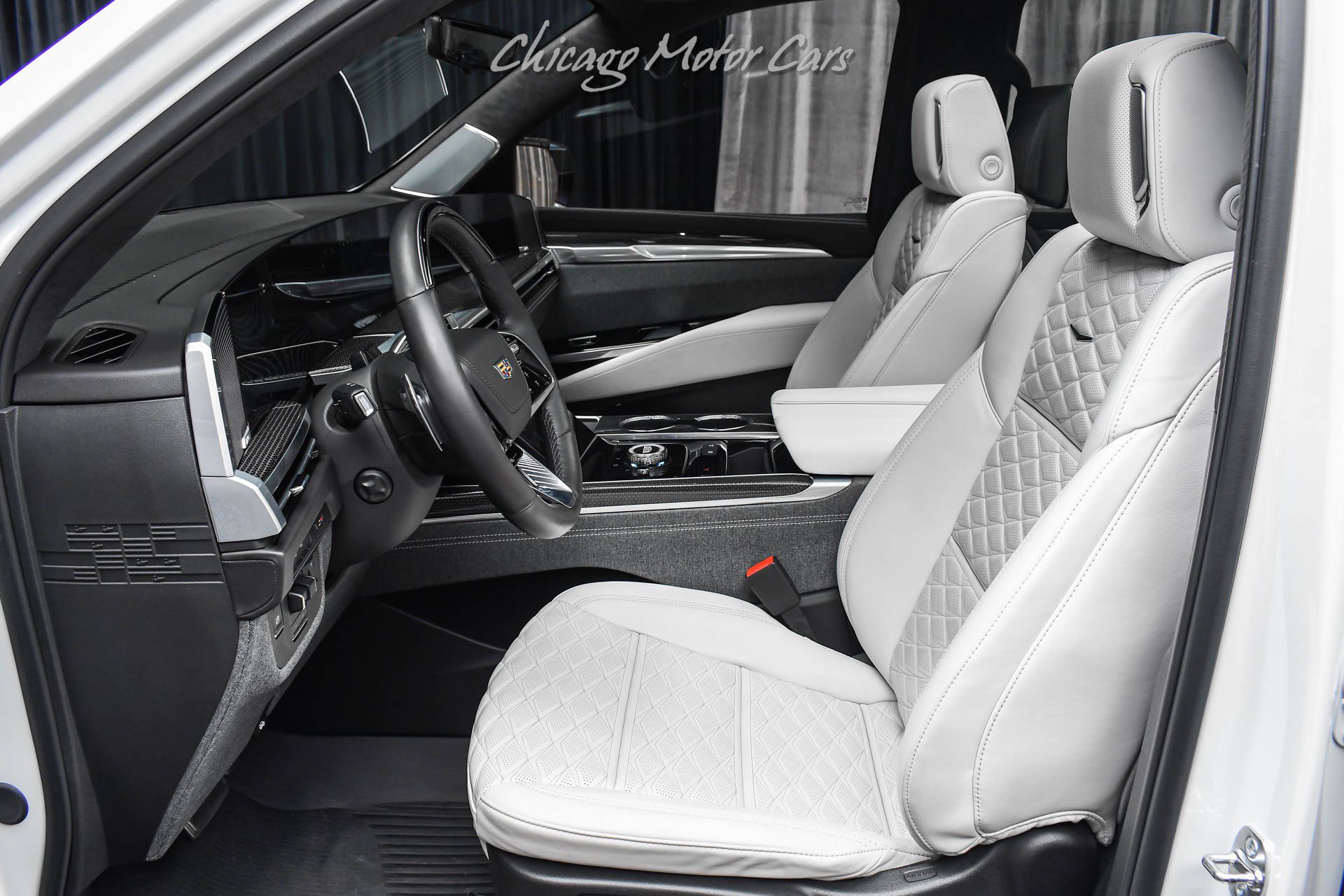 Used 2025 Cadillac Escalade V image 23