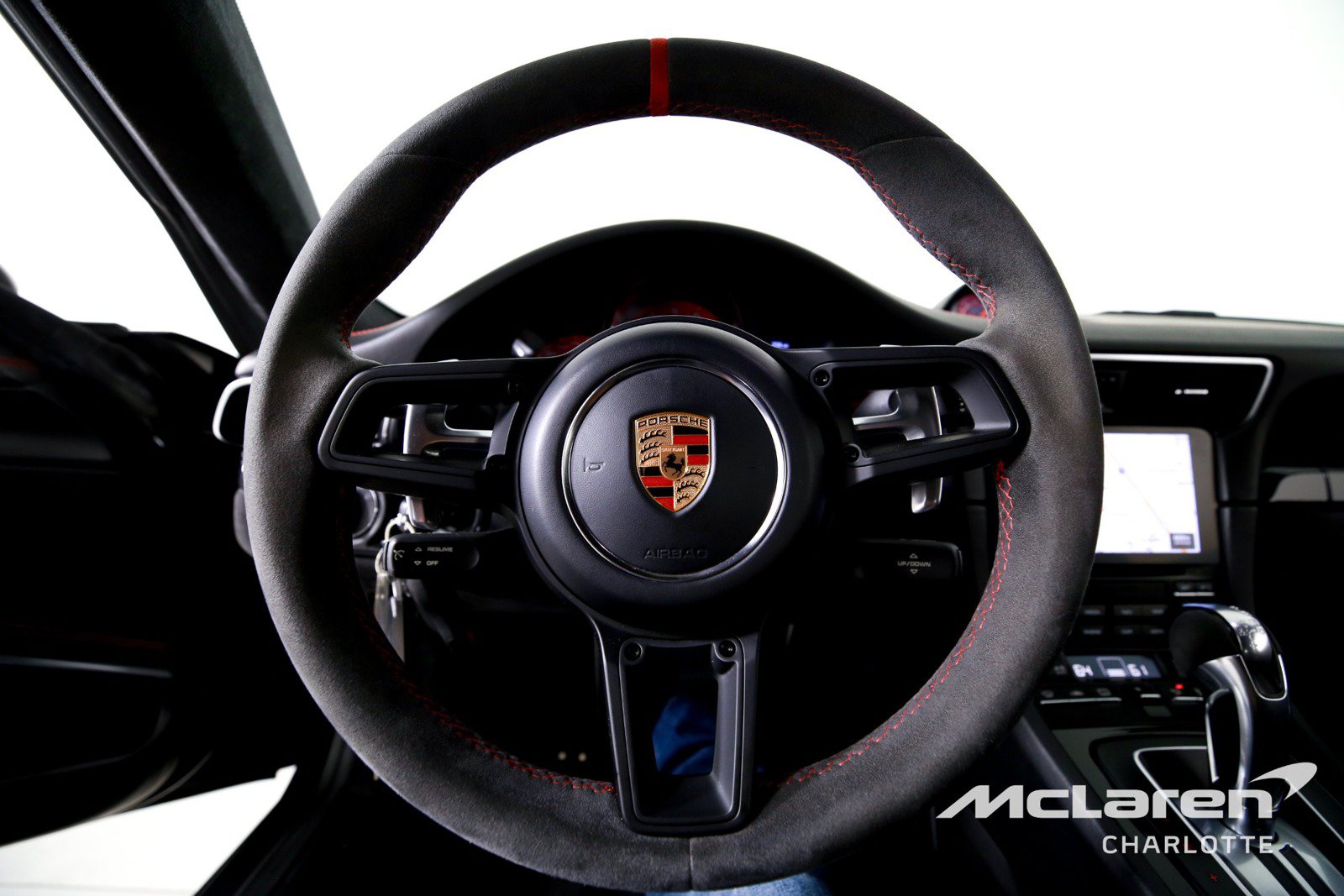 Used 2018 Porsche 911 GT3 RWD image 13