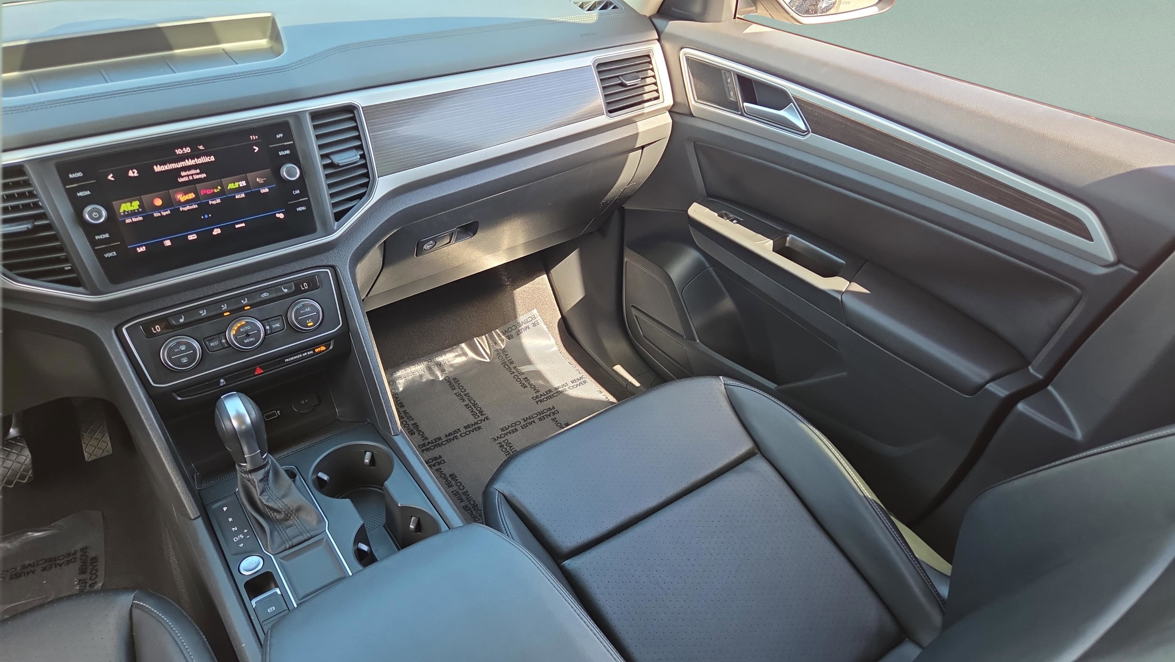 Used 2019 Volkswagen Atlas SE w/ Towing Package FWD image 15