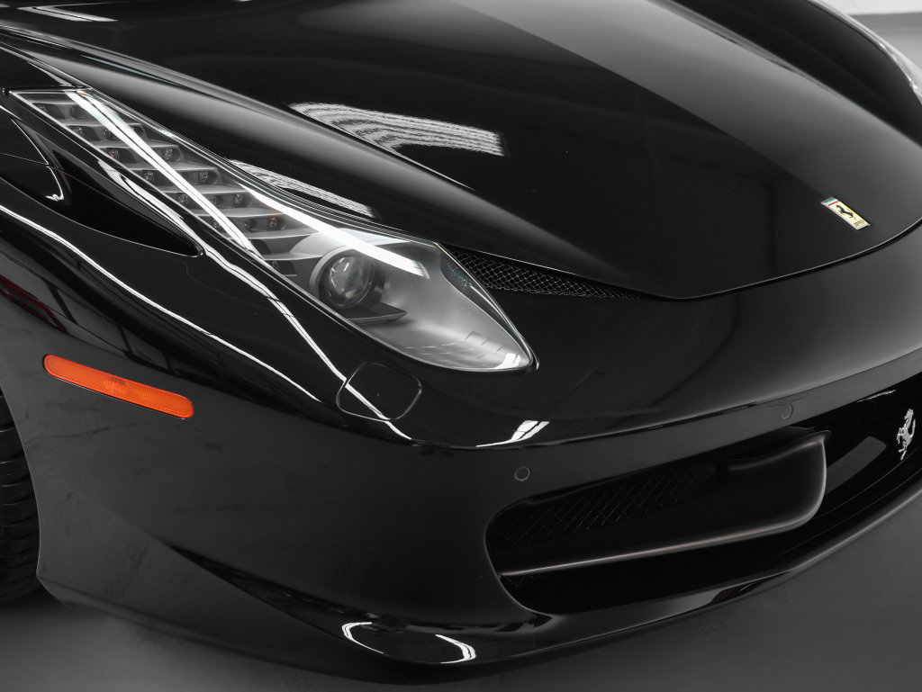 Used 2010 Ferrari 458 Italia Coupe RWD image 5