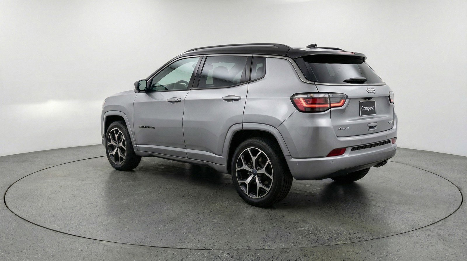 Used 2025 Jeep Compass Limited image 6