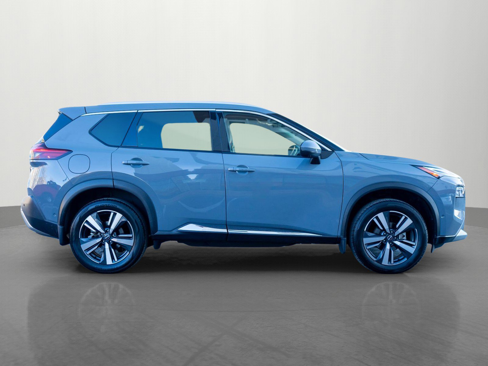Used 2023 Nissan Rogue Platinum AWD/4WD image 8