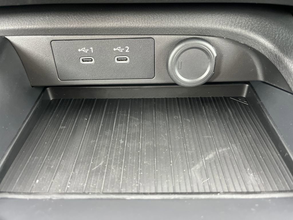 New 2026 Nissan Sentra SV w/ Floor Mat Package FWD image 26