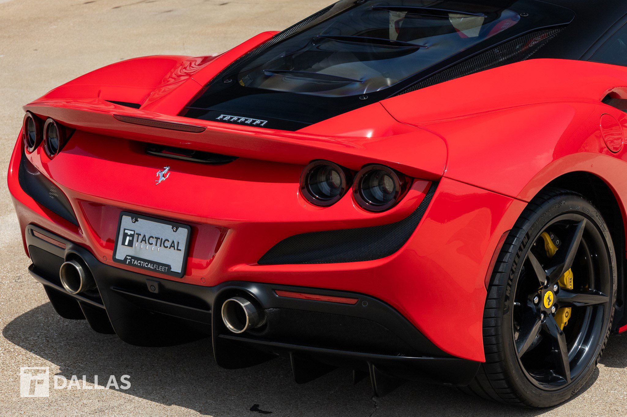 Used 2020 Ferrari F8 Tributo RWD image 16