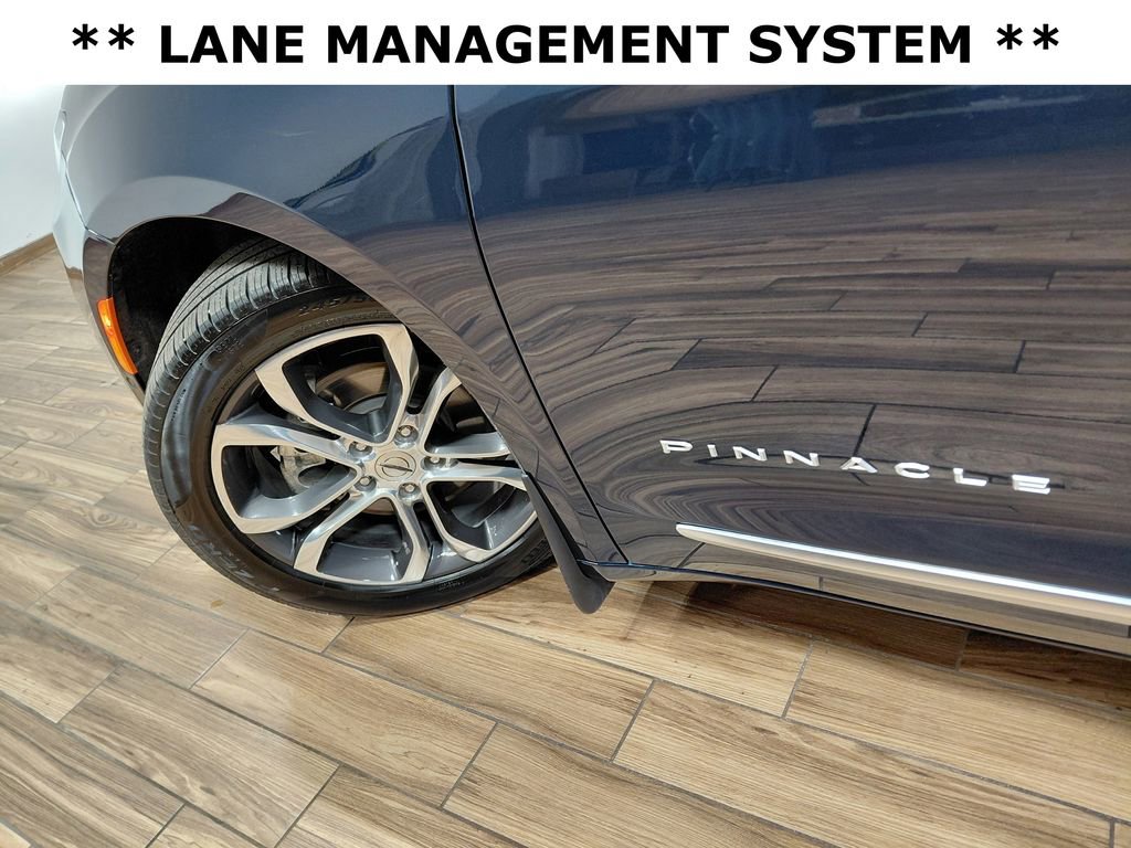 Used 2024 Chrysler Pacifica Pinnacle w/ Trailer Tow Group FWD image 12