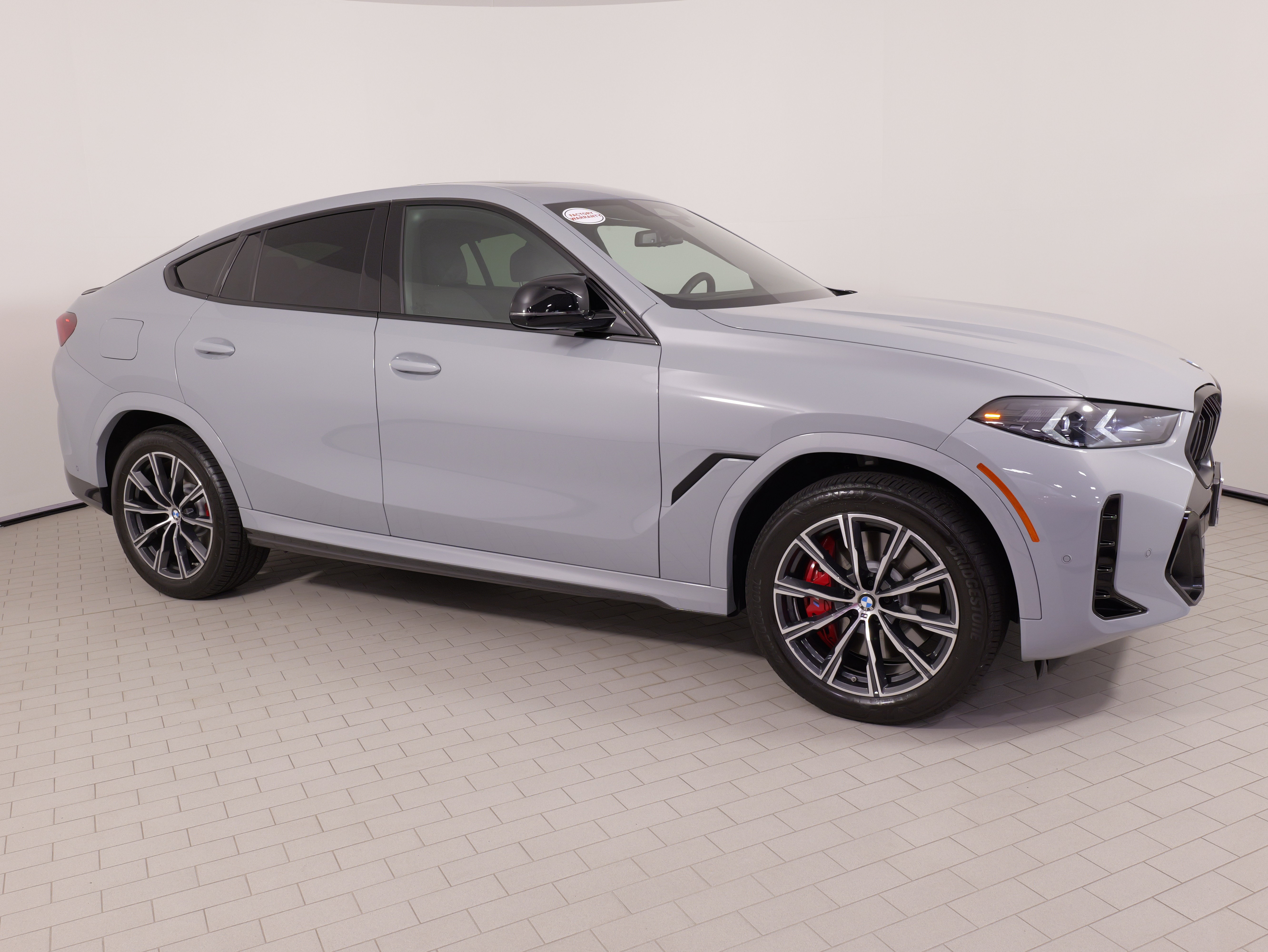 Used 2026 BMW X6 M60i w/ Executive Package AWD/4WD image 9