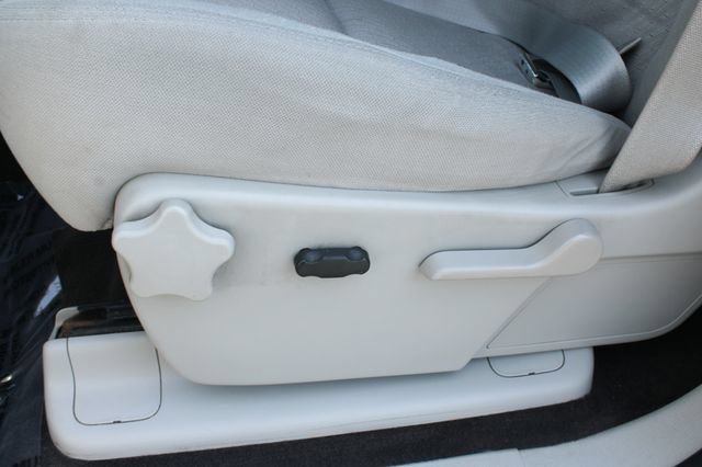 Used 2011 Chevrolet Silverado 1500 LT w/ All-Star Edition AWD/4WD image 13