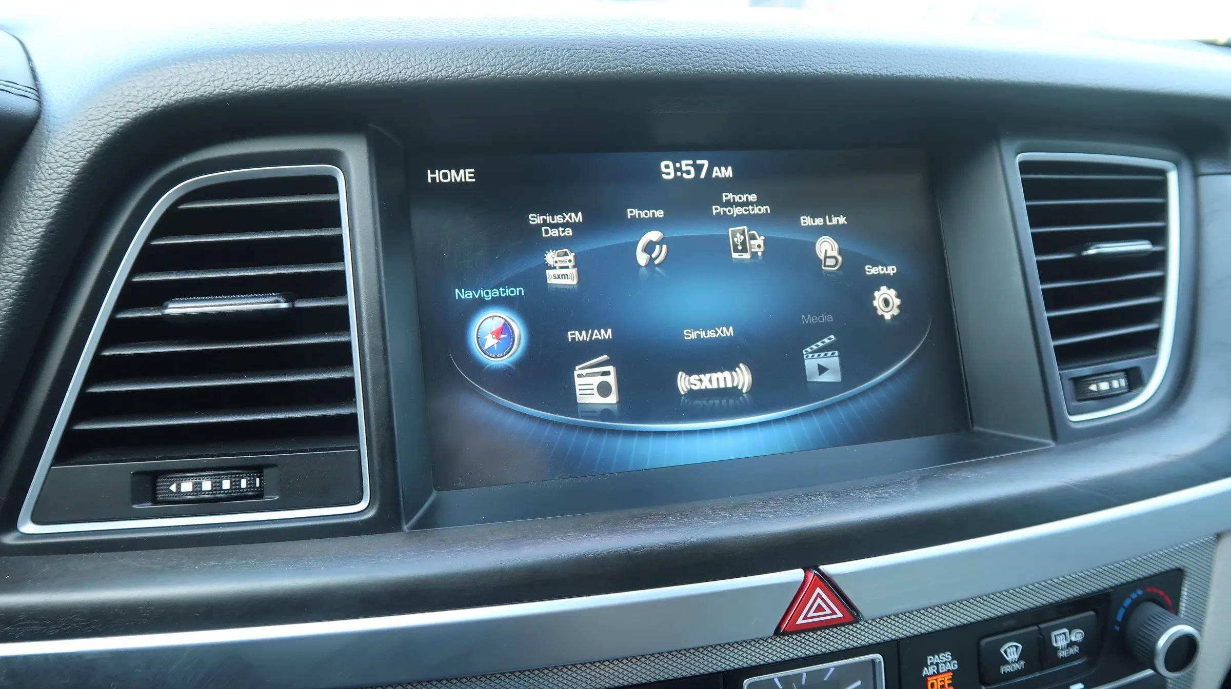 Used 2018 Genesis G80 5.0 Ultimate AWD/4WD image 34