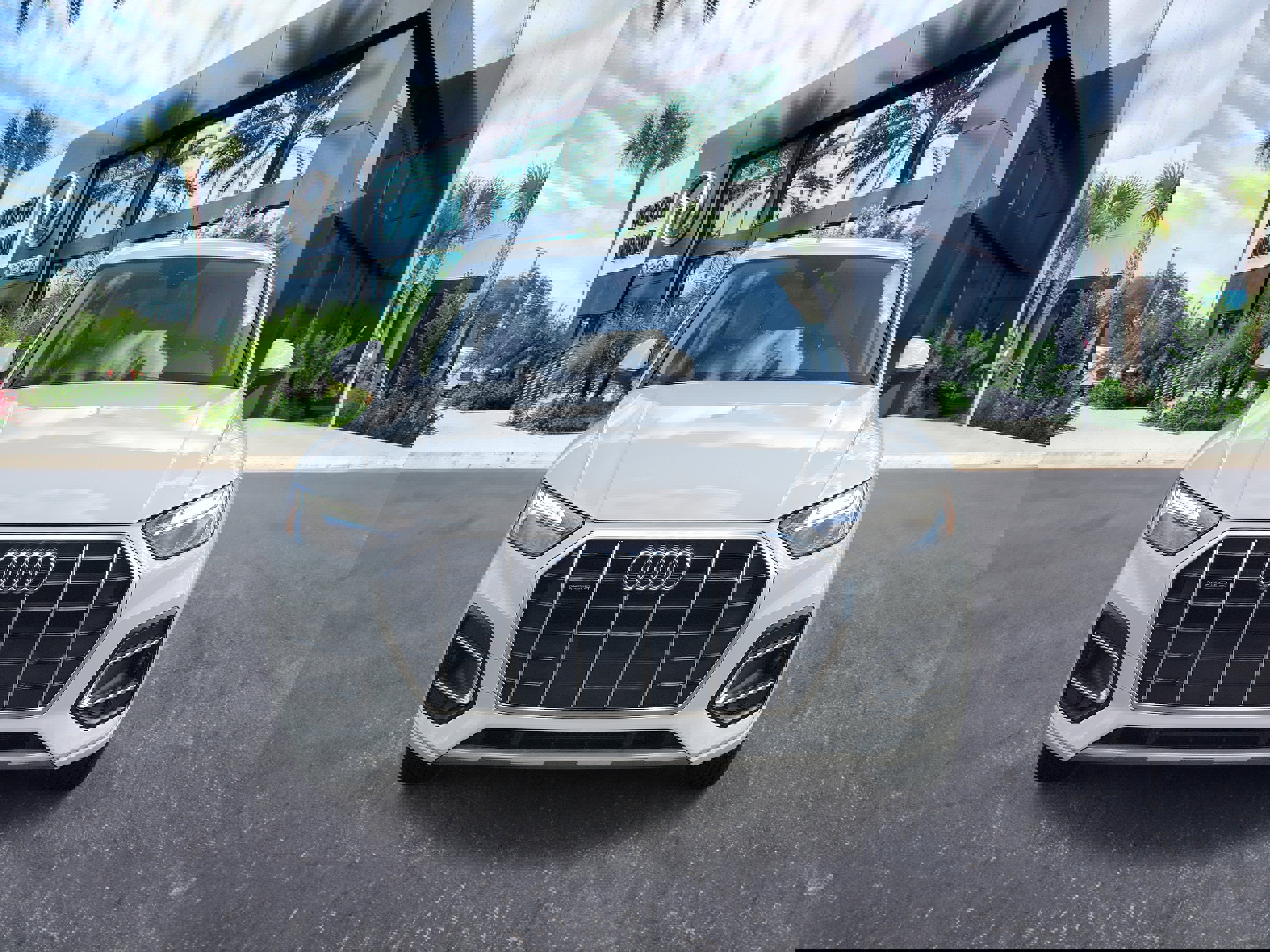 Used 2023 Audi Q5 2.0T Premium image 2