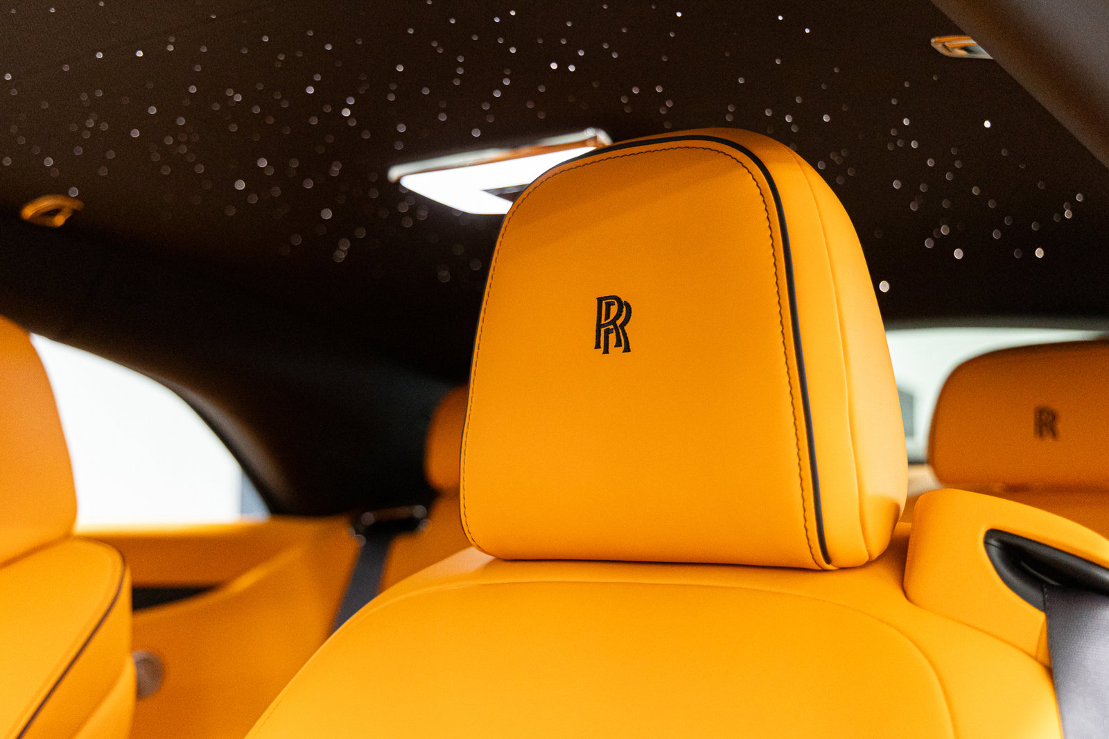 New 2026 Rolls-Royce Spectre image 29