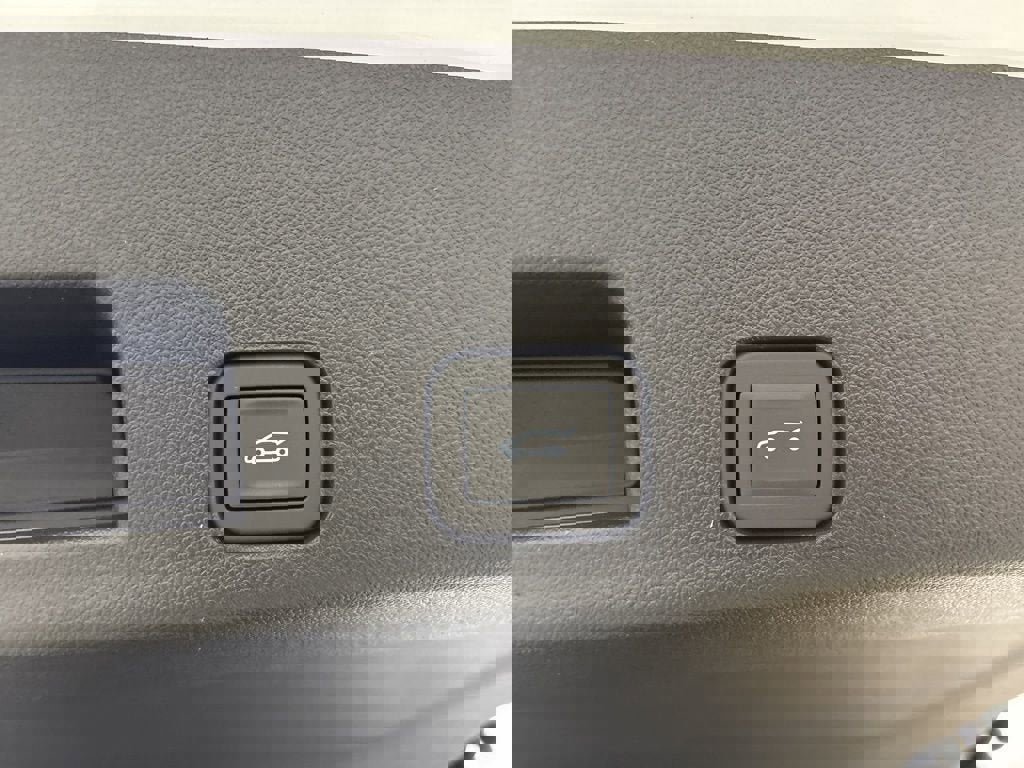 New 2026 Chevrolet Traverse RS AWD/4WD image 37