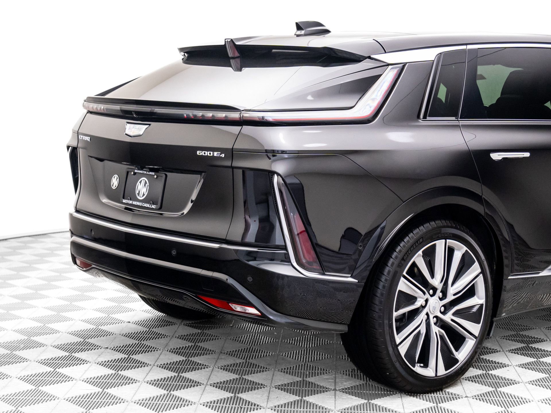 Certified 2025 Cadillac Lyriq Luxury w/ LPO, Floor Liner Package image 37