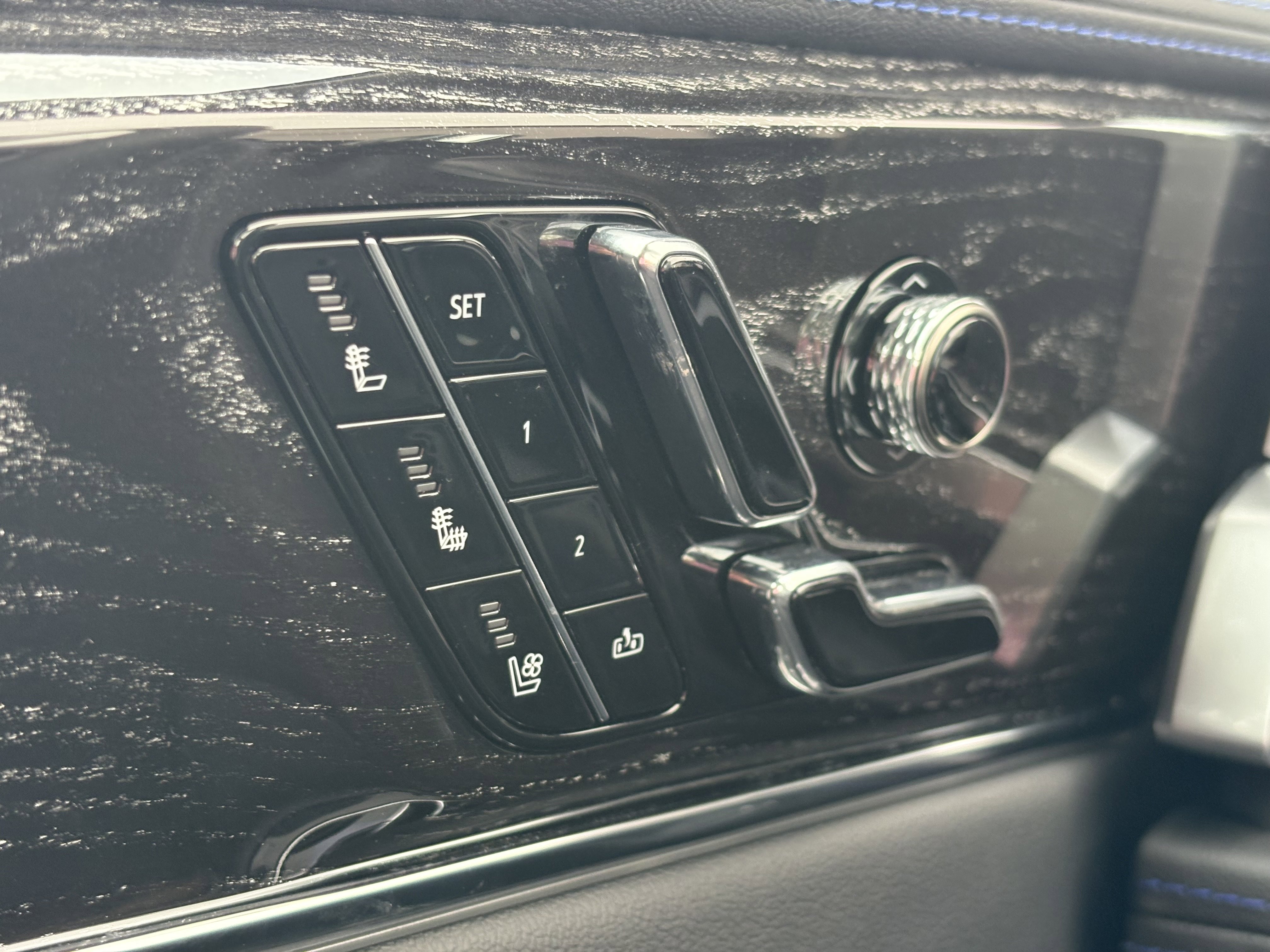 New 2026 Cadillac Escalade IQL Sport 1 image 34