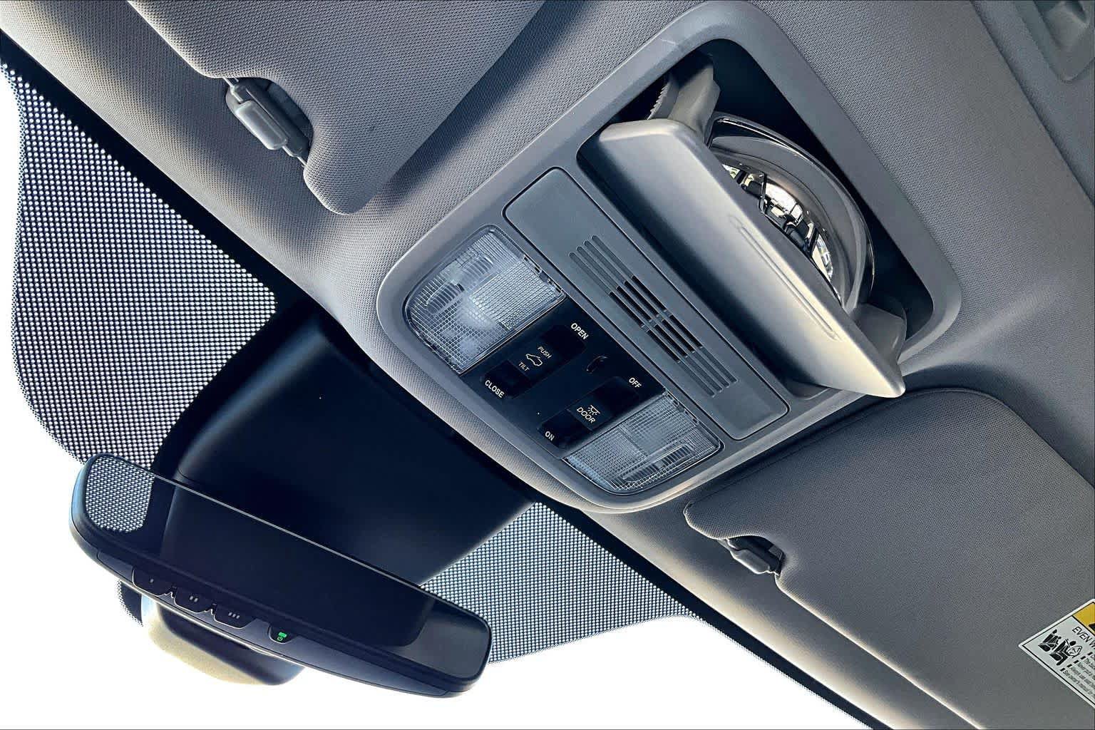Used 2023 Honda Odyssey EX-L image 34