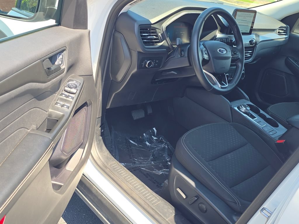 Used 2024 Ford Escape Active FWD image 9