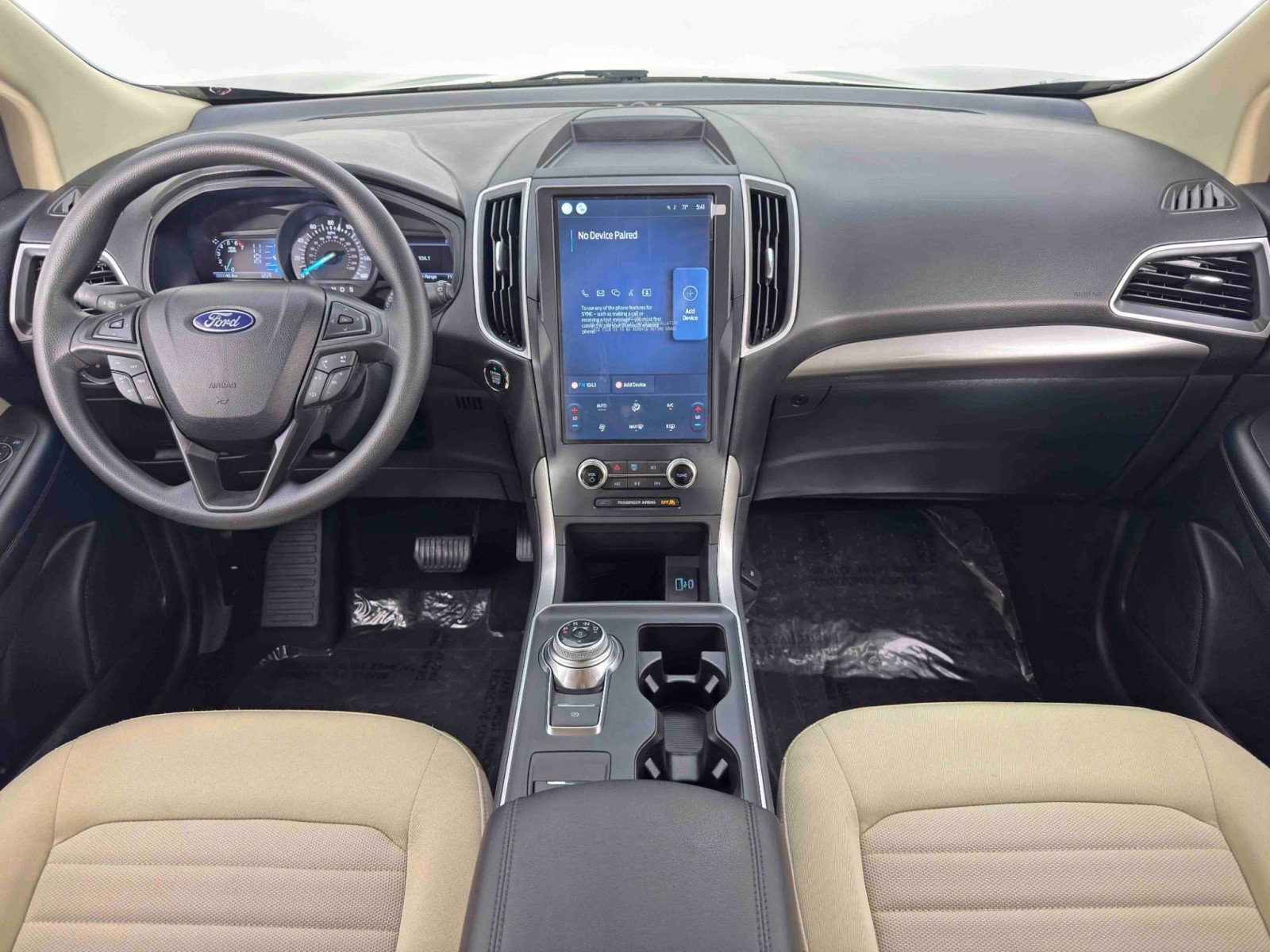 Used 2023 Ford Edge SE image 11
