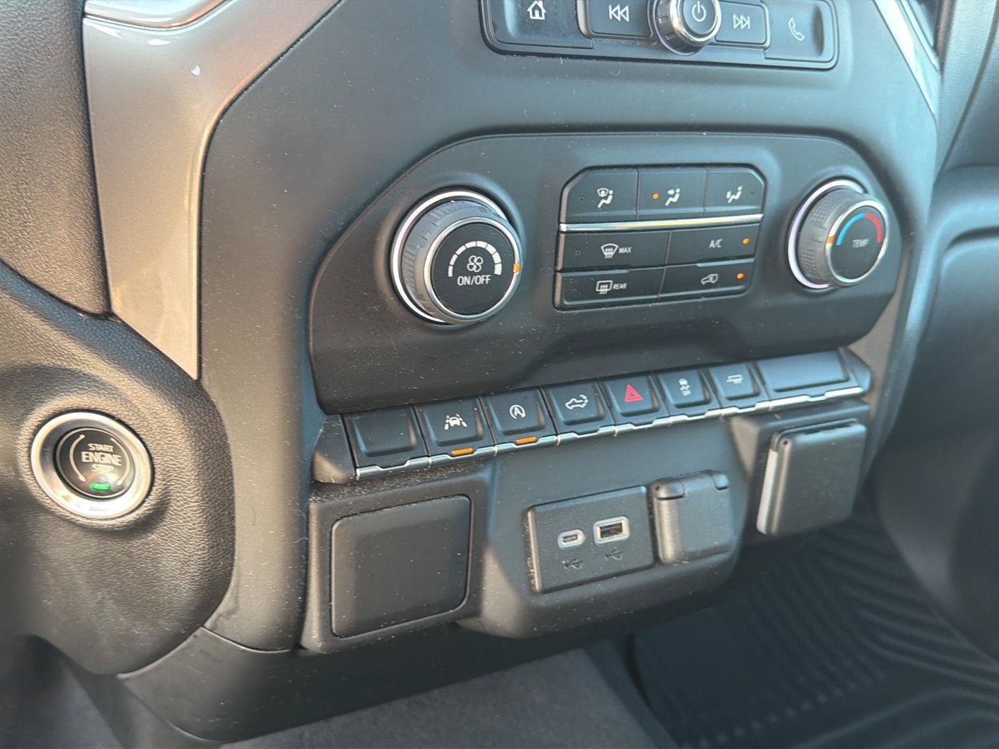 Used 2022 Chevrolet Silverado 1500 Custom RWD image 26