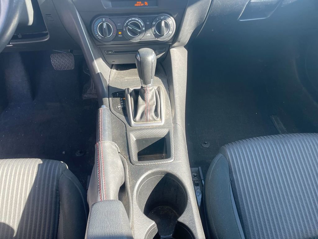 Used 2014 MAZDA MAZDA3 i Touring w/ Moonroof Package 1 FWD image 21