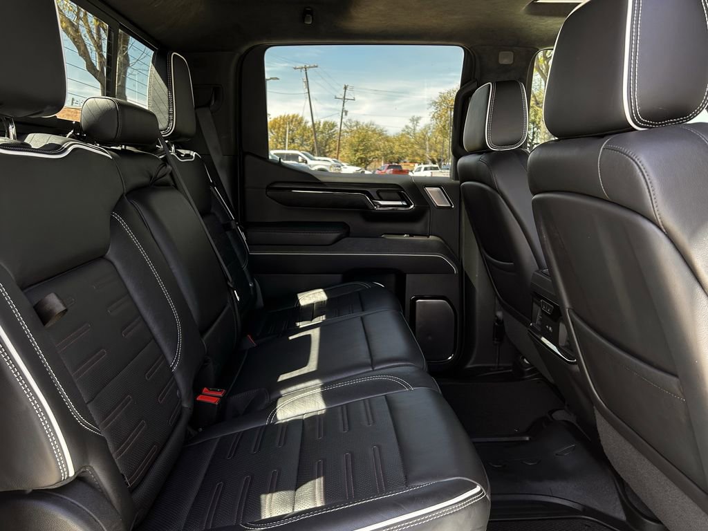 Used 2023 GMC Sierra 1500 AT4X AWD/4WD image 32